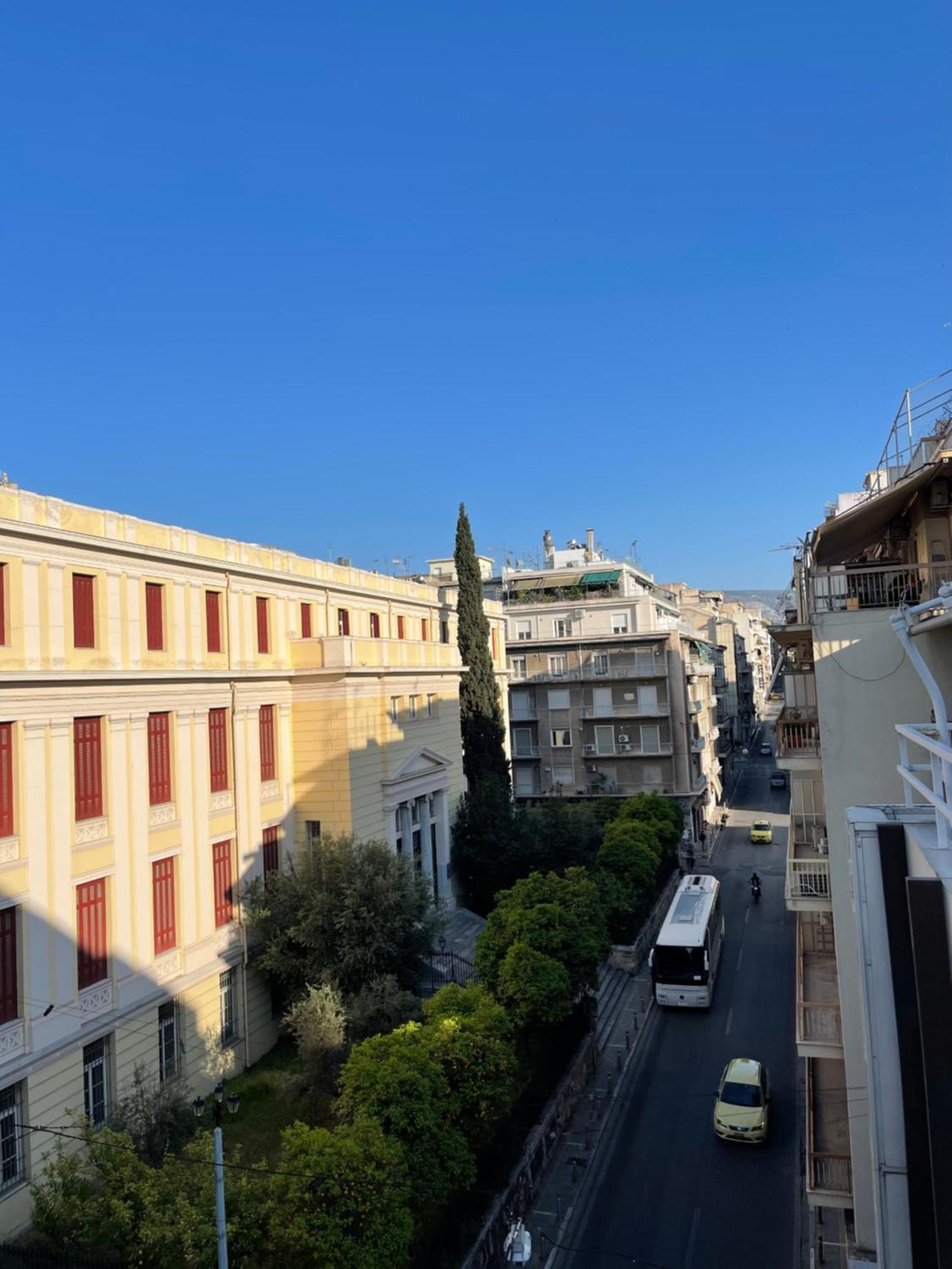 Athenian Modern 2Bd Apt Next To Metro And Archaeological Museum Exterior photo