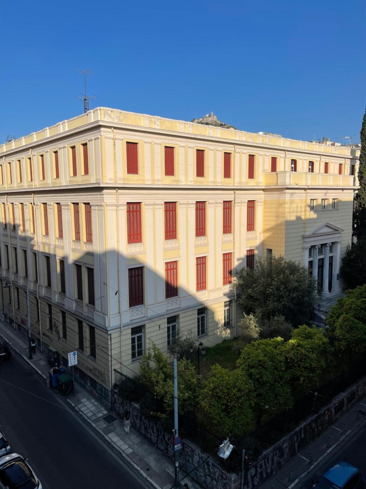Athenian Modern 2Bd Apt Next To Metro And Archaeological Museum Exterior photo